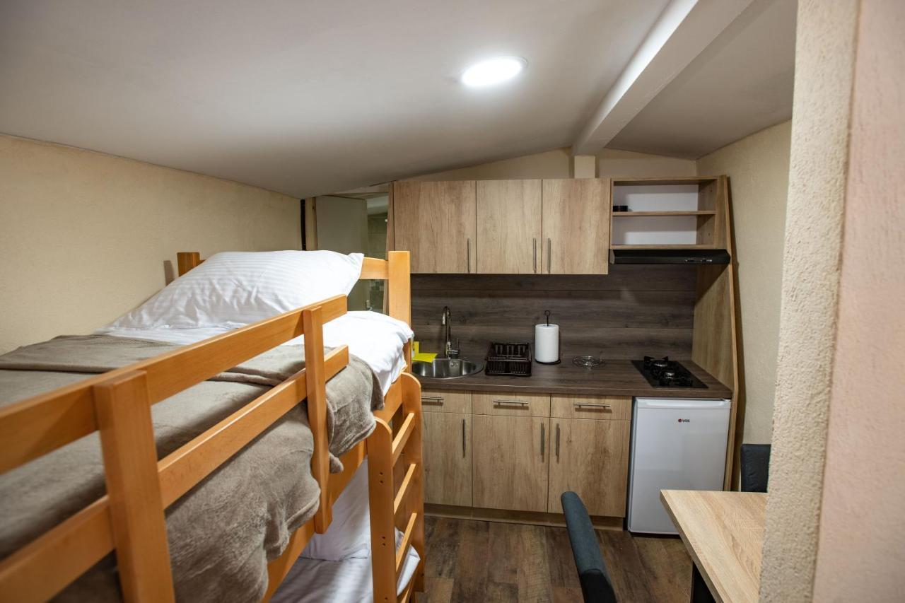 Apartmani Sp Jovanovic Crni Vrh Kültér fotó