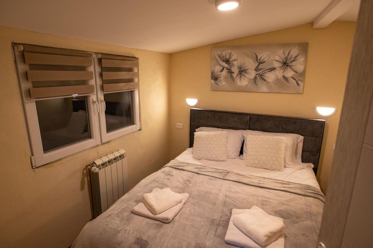 Apartmani Sp Jovanovic Crni Vrh Kültér fotó